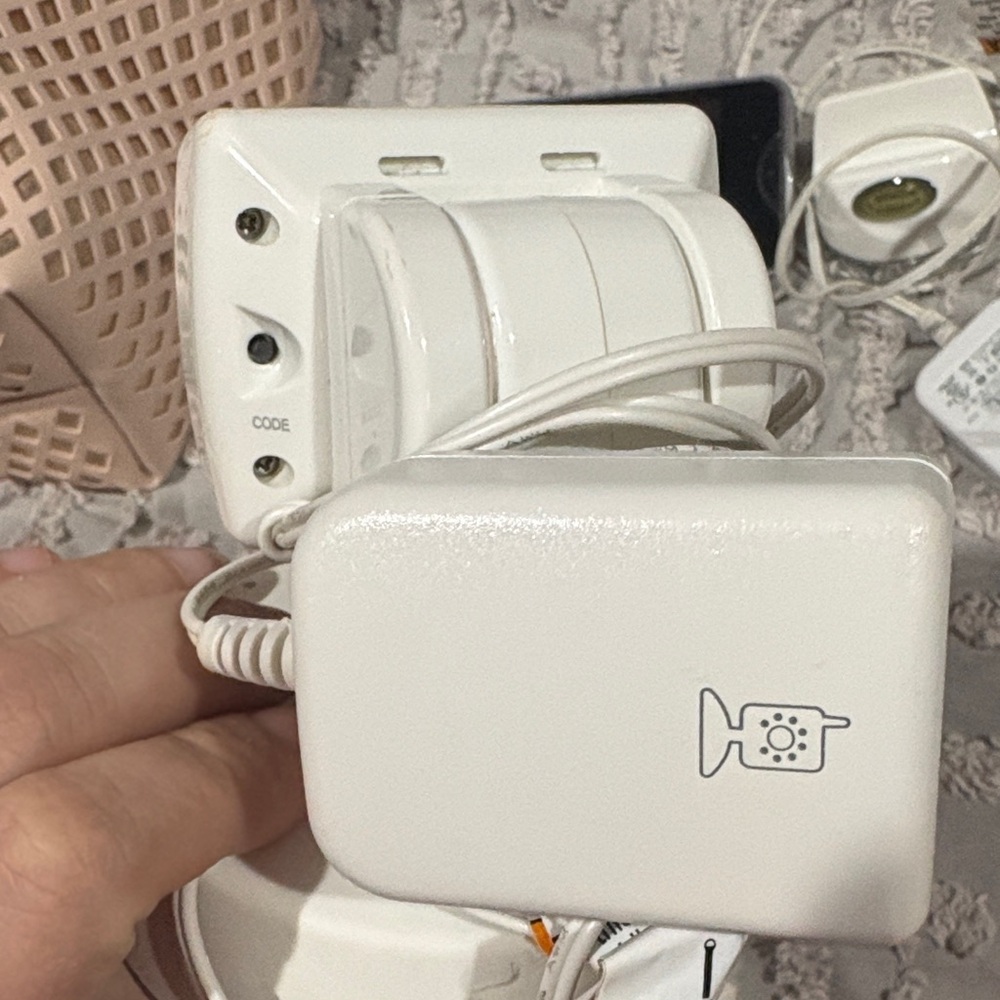 Summer Infant Baby Monitor w/ Camera & Screen Night Vision Portable Parent Unit - Picture 6 of 11